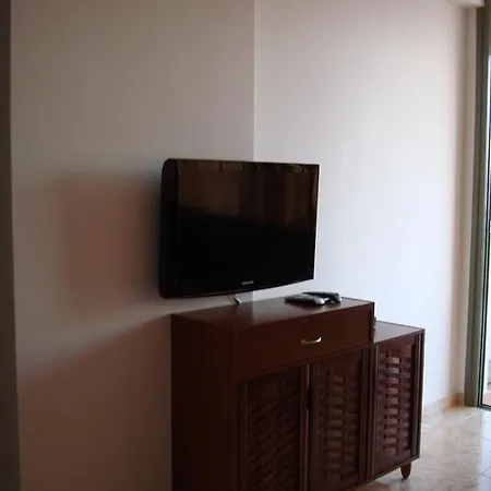 Danaos 2 Apartment *